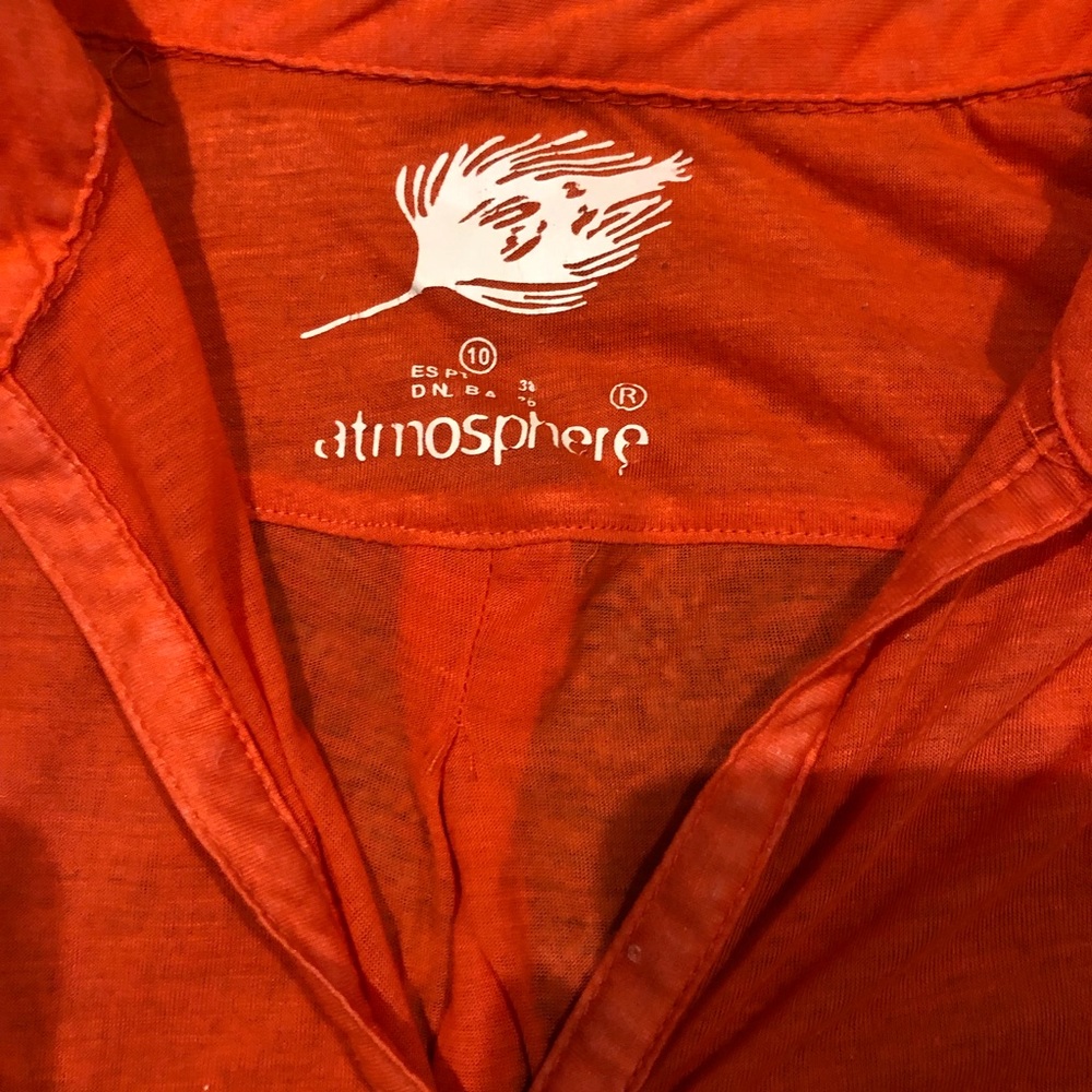 Red Top - Picture 2 of 2
